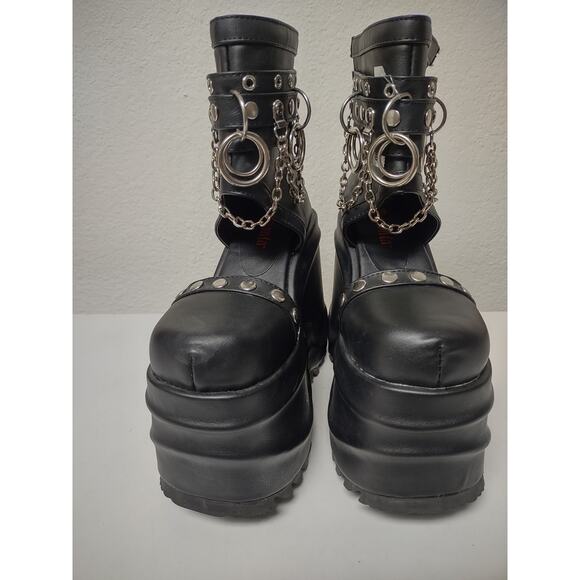Demonia Wave 22 6” Platform Wedge Ankle Cutout Boot Goth Chain Halloween Sz 6 - Picture 9 of 16